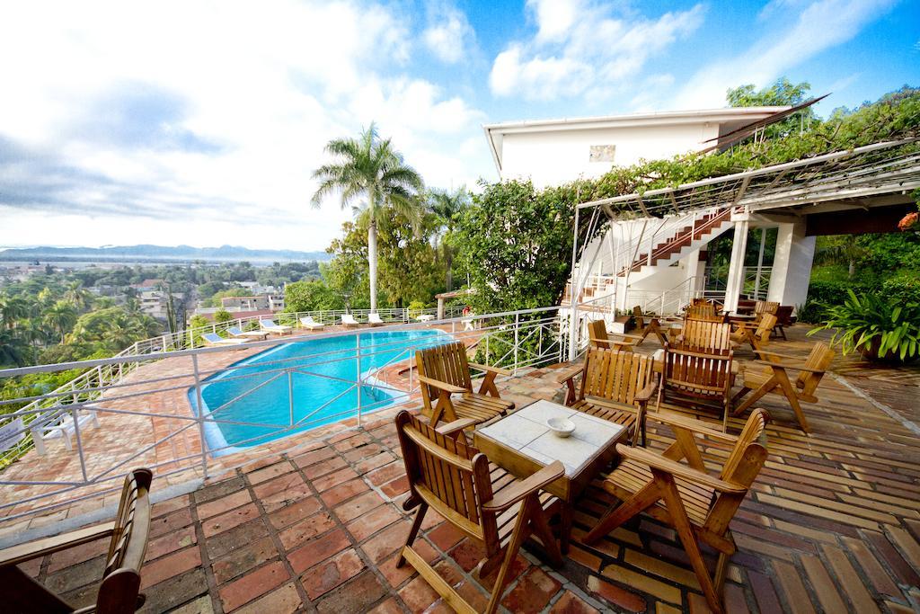 Hotel Mont Joli Cap-Haïtien Buitenkant foto