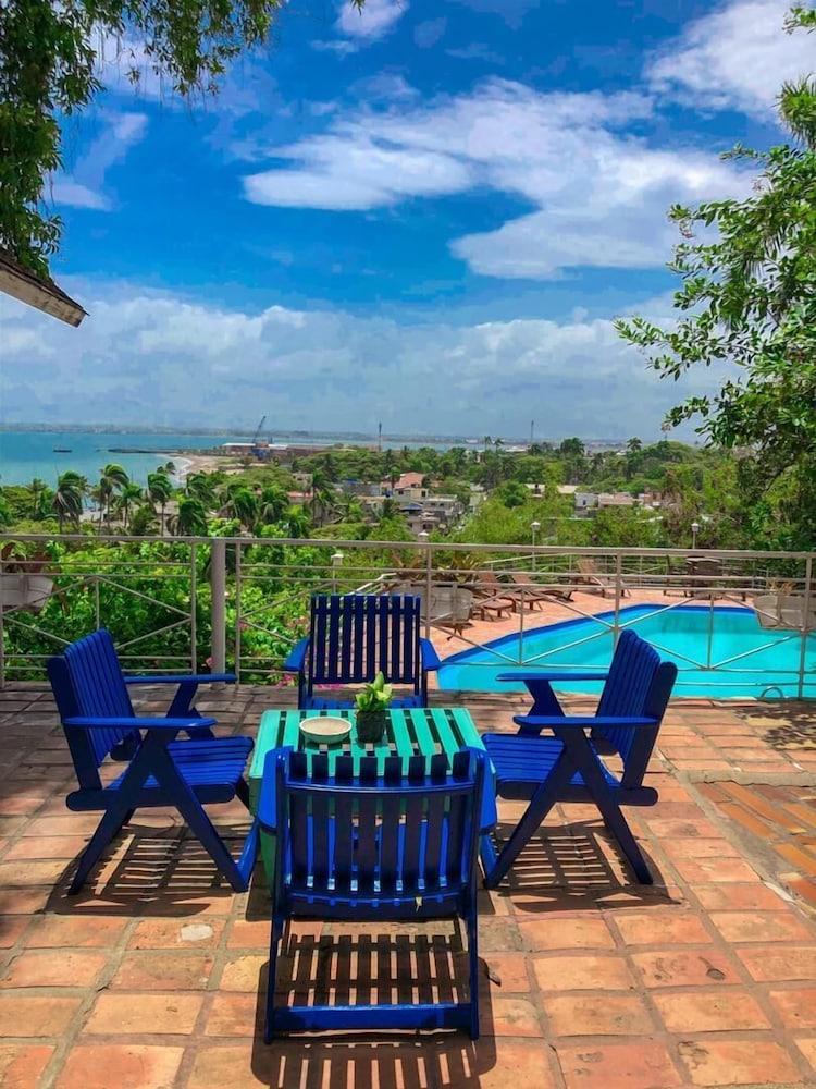 Hotel Mont Joli Cap-Haïtien Buitenkant foto