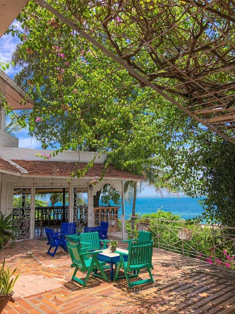Hotel Mont Joli Cap-Haïtien Buitenkant foto