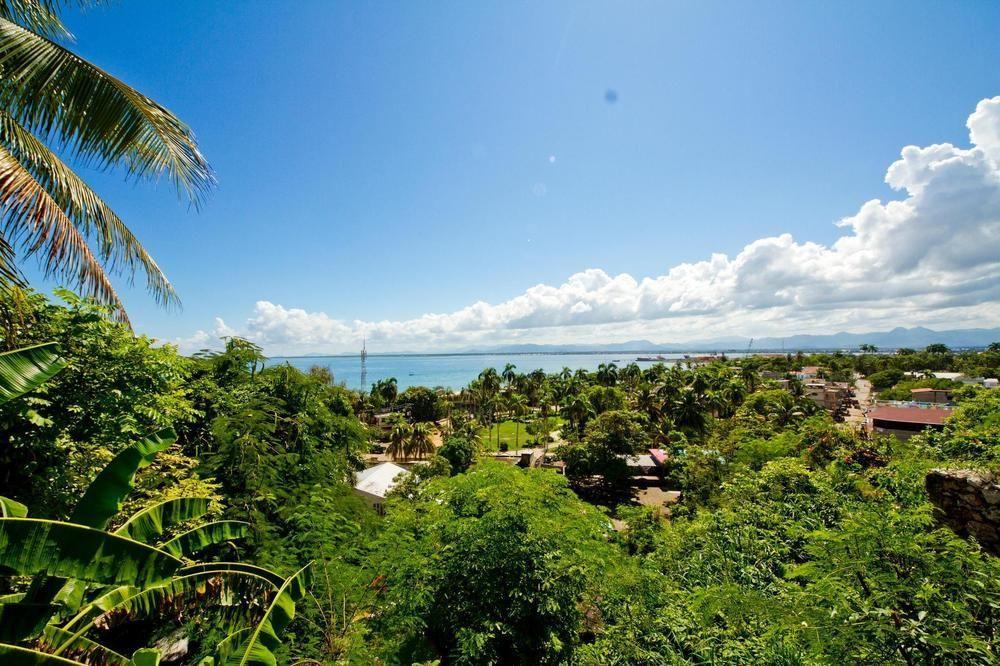 Hotel Mont Joli Cap-Haïtien Buitenkant foto